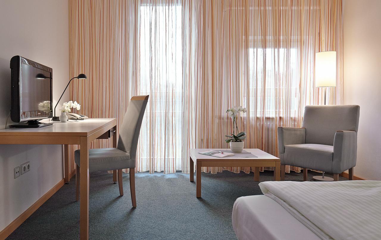 Bfwhotel Und Tagungszentrum Nuremberg Luaran gambar